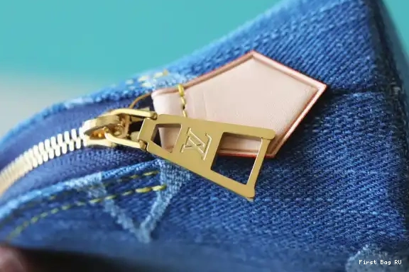 Firstbags ru review Vuitton Louis Pochette PM Cosmétique 0506